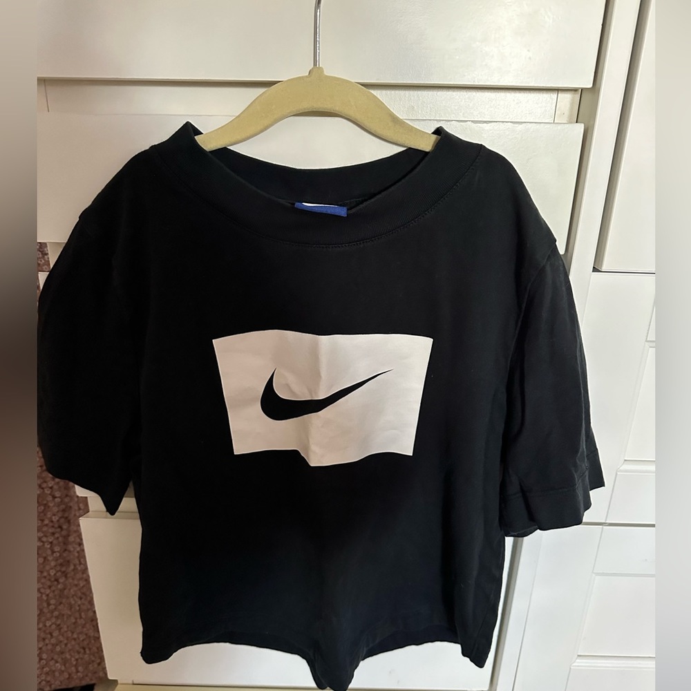 Nike shirt